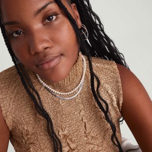 Paradigm Pearl Necklace - Image 4