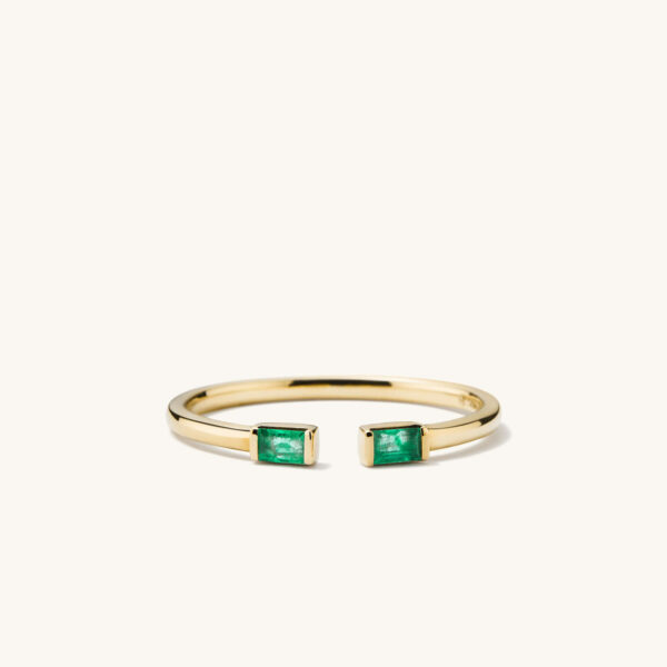 Baguette Emerald Open Ring - Image 4